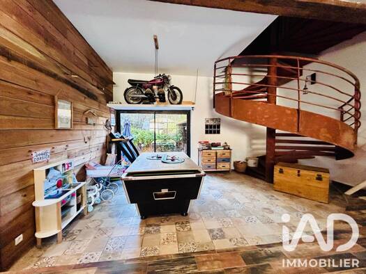Maison à vendre 280 000 € 6 pièces 5 chambres 200 m² Canet 11200
