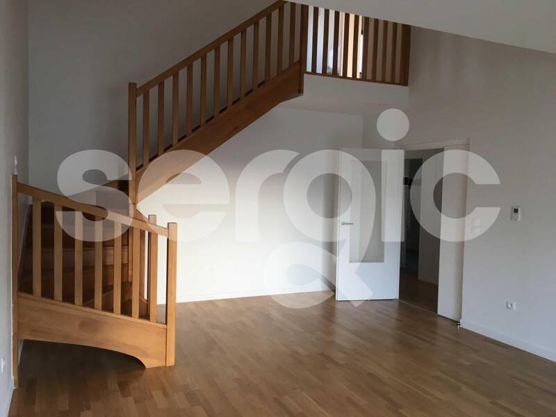 Maison à louer, 111m², REIMS