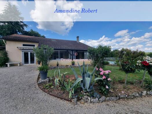 Maison à vendre 345 000 € 6 pièces 4 chambres 191 m² 5 036 m² de terrain Pontours 24150