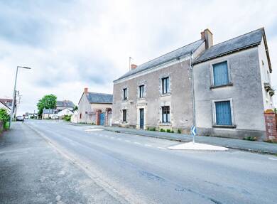 Maison à vendre 285 000 € 7 pièces 5 chambres 190 m² 724 m² de terrain Val du Layon 49750