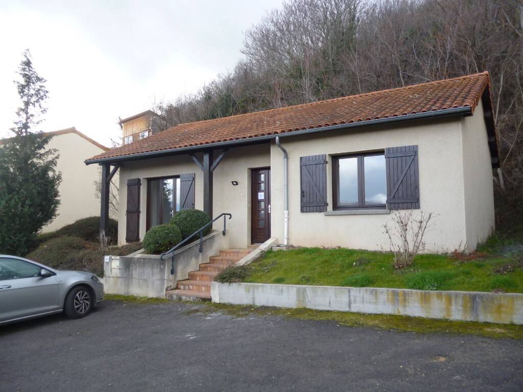 Maison à louer, 75m², COUDES