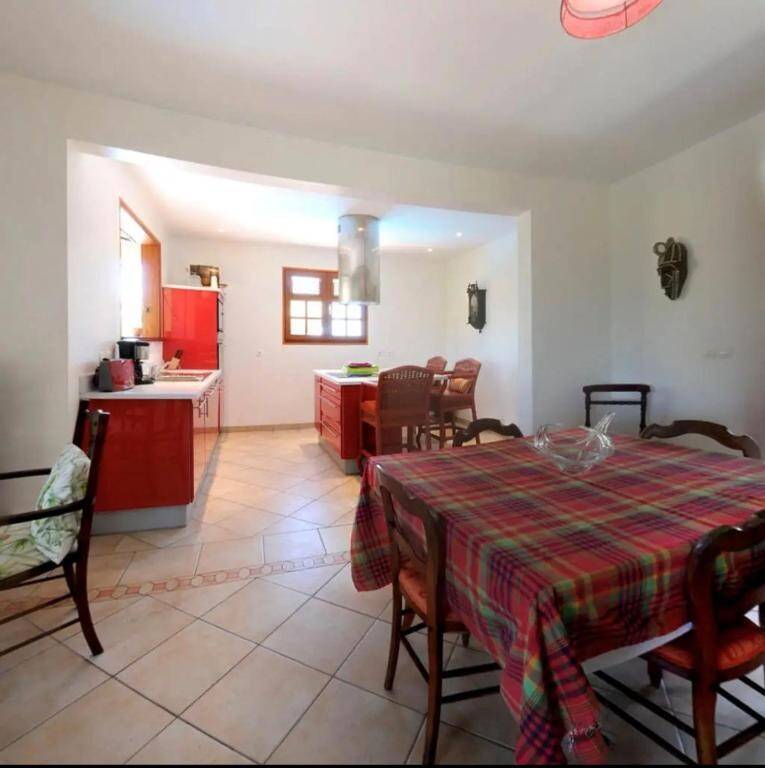 Maison à vendre, 80m², LE MOULE