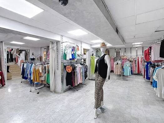 Pret-à-Porter à vendre Fonds de commerce 44 000 € 60 m² de surface de vente Les Indes les-Groulles Mouans-Sartoux 06370