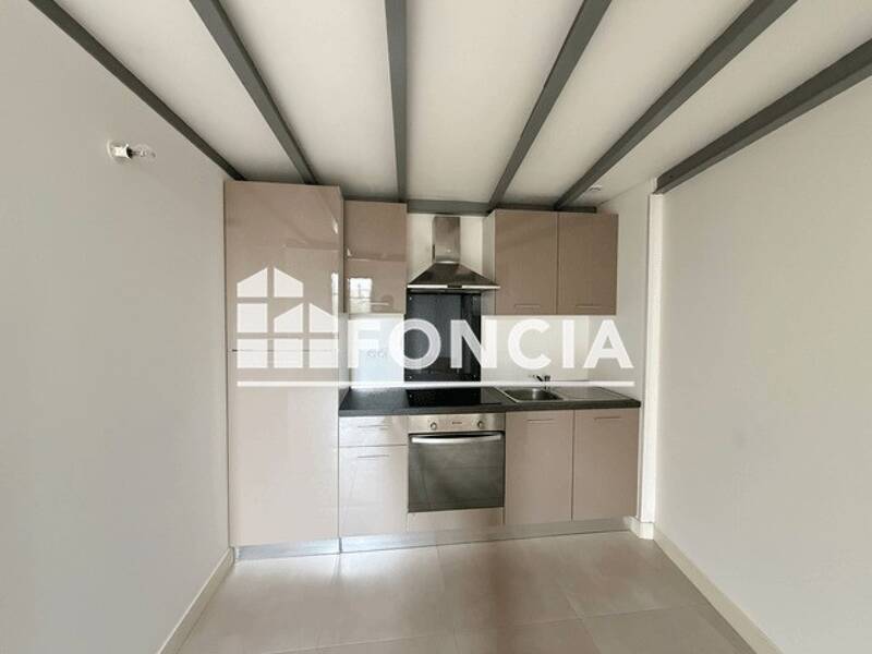 Maison à louer, 43m², LEZIGNAN LA CEBE