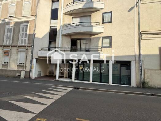 Appartement à vendre 159 000 € 2 pièces 1 chambre 40 m² RDC Centre Angers 49100