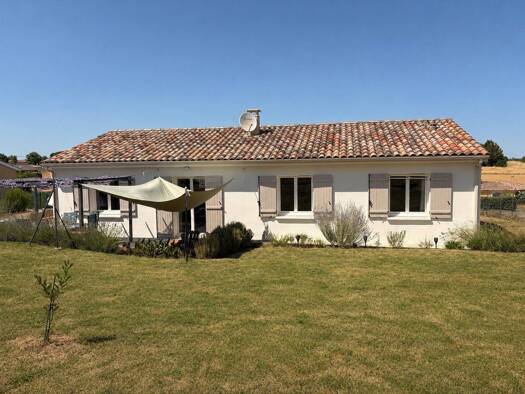 Maison de plain-pied à vendre 198 000 € 5 pièces 3 chambres 100 m² 1 032 m² de terrain Dunes 82340