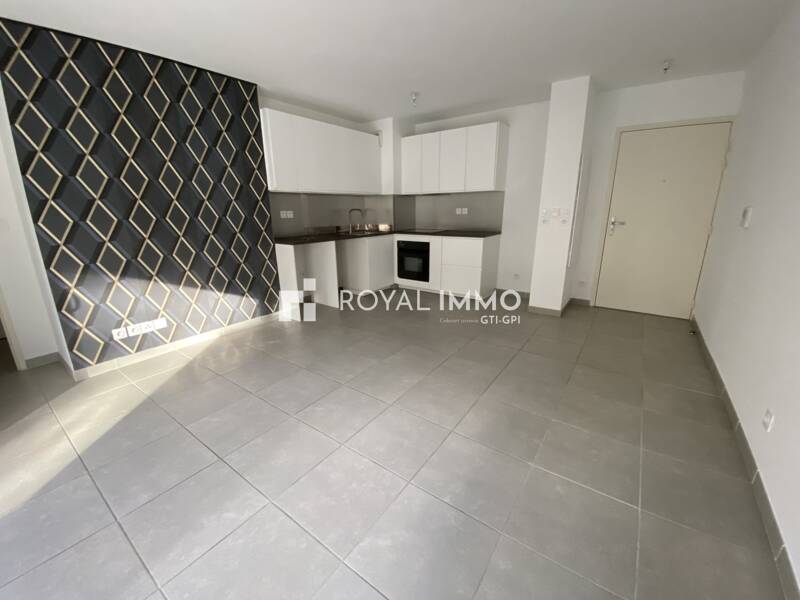 Maison à louer, 55m², TOULON