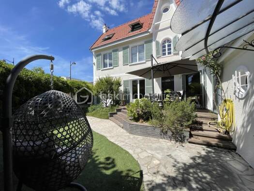 Maison à vendre 849 000 € 5 pièces 3 chambres 131 m² Moutier Joinville-le-Pont 94340