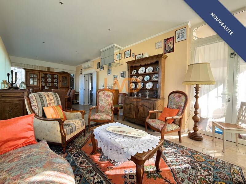 Maison à vendre, 286m², TRANS EN PROVENCE