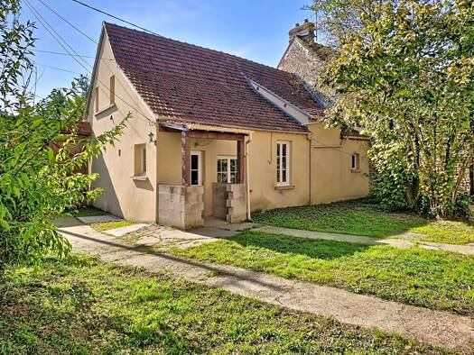 Maison à vendre 155 250 € 4 pièces 2 chambres 69 m² 380 m² de terrain Gommecourt 78270