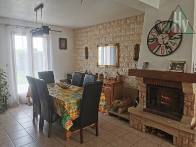 Maison à vendre 197 950 € 5 pièces 4 chambres 92 m² 1 072 m² de terrain Chalmaison 77650