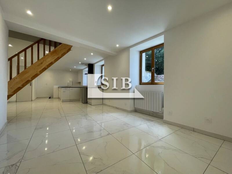 Maison à louer, 80m², LINAS