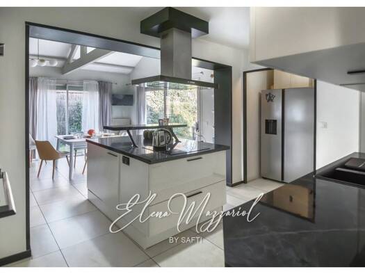 Maison à vendre 820 000 € 6 pièces 3 chambres 175 m² 883 m² de terrain Mareil-Marly 78750