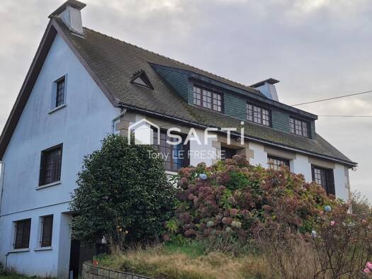 Maison à vendre 189 000 € 6 pièces 3 chambres 160 m² 4 796 m² de terrain La Chèze 22210