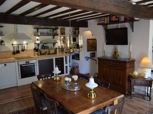 Maison à vendre 172 800 € 6 pièces 2 chambres 95 m² 1 555 m² de terrain Axat 11140