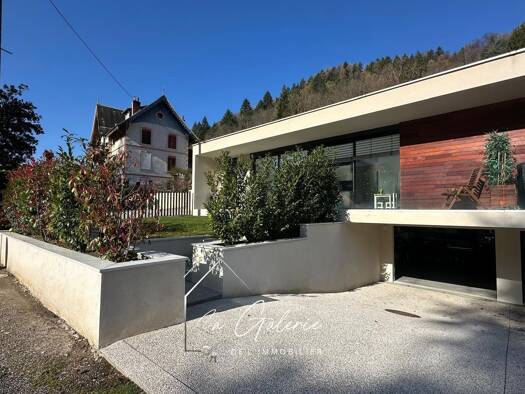 Maison de plain-pied à vendre 429 000 € 4 pièces 3 chambres 100 m² Uriage Saint-Martin-d'Uriage 38410