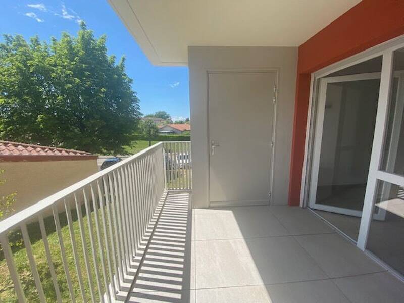 Maison à louer, 68m², PERONNAS