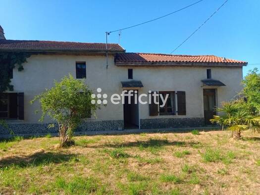 Maison de plain-pied à vendre 130 000 € 4 pièces 2 chambres 122 m² 861 m² de terrain Aurensan 65390