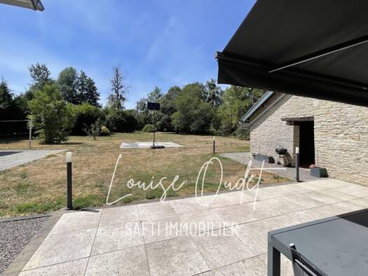 Ferme à vendre 349 000 € 7 pièces 4 chambres 215 m² 3 435 m² de terrain Boult 70190