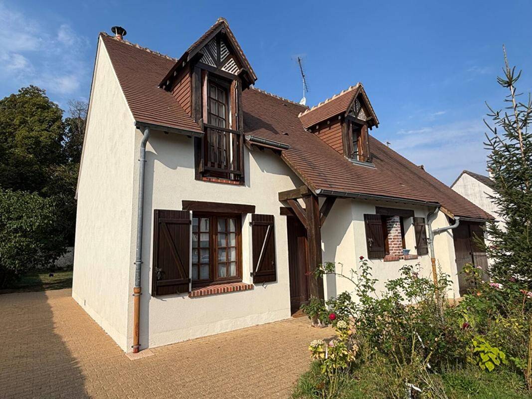 Maison à vendre, 110m², SAINT GERVAIS LA FORET