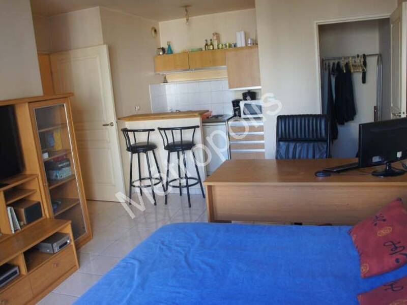 Maison à louer, 30m², PARIS 17E