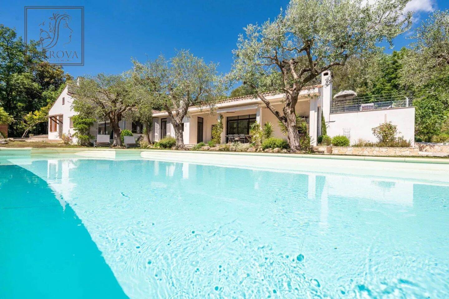 Maison à vendre, 176m², TOURRETTES SUR LOUP