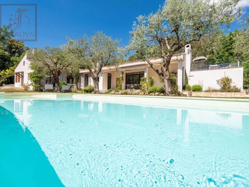 Maison à vendre, 176m², TOURRETTES SUR LOUP