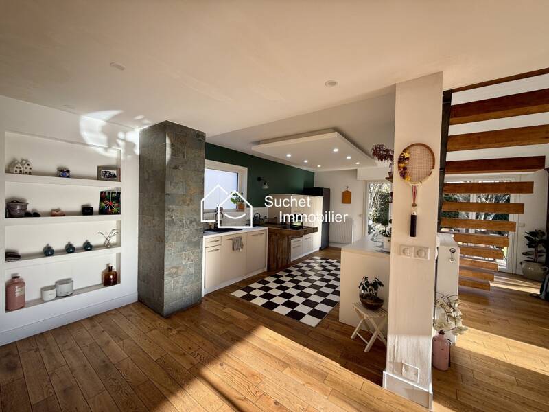 Maison à vendre, 189m², QUINTAL