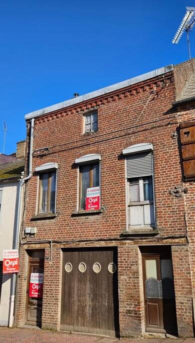 Maison à vendre 35 900 € 4 pièces 3 chambres 98 m² Montcornet 02340