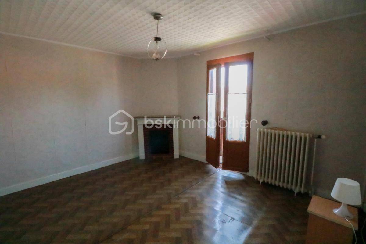 Maison à vendre, 83m², CORQUILLEROY