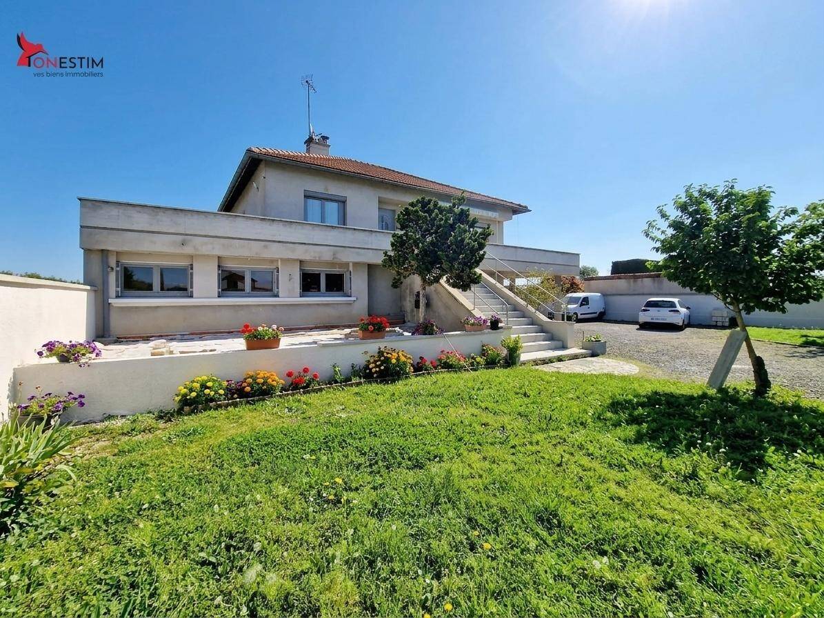Maison à vendre, 135m², L'HOPITAL LE GRAND