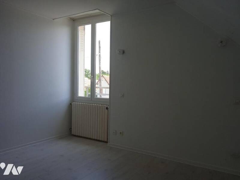 Maison à louer, 89m², CHALETTE SUR LOING