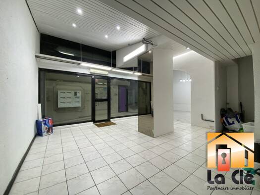 Local commercial à vendre 60 000 € 53 m² de surface de vente Agen 47000