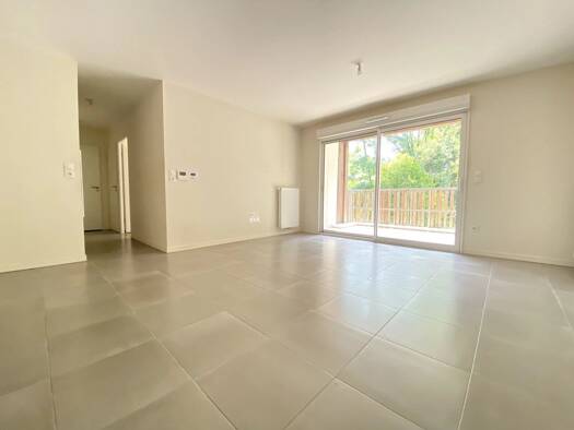 Appartement à vendre 243 000 € 3 pièces 2 chambres 61,14 m² Étage 1/2 Gasquet Le Haillan 33185