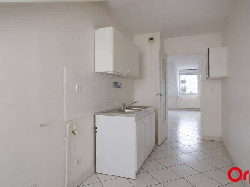 Maison à louer, 54m², LYON 8E