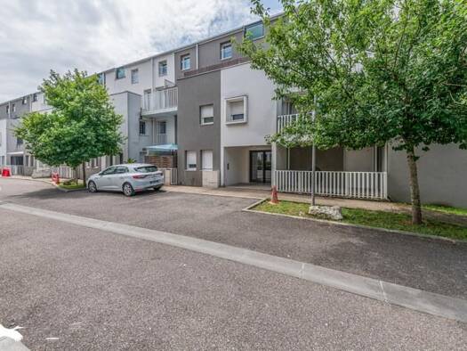 Appartement à vendre 124 400 € 1 pièce 27 m² 1er étage Cantinolle Eysines 33320