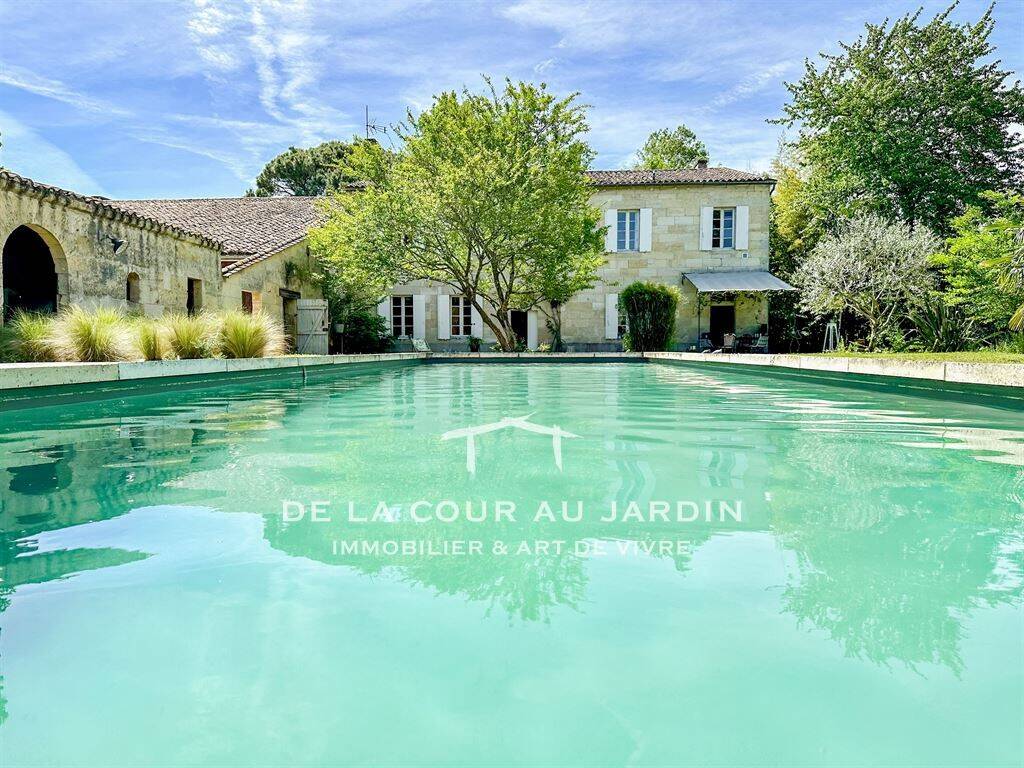 Maison à vendre, 356m², LIBOURNE