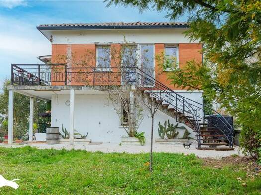 Maison à vendre 254 500 € 6 pièces 5 chambres 178 m² 1 472 m² de terrain Lombez 32220