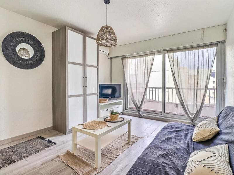 Maison à louer, 21m², NIMES