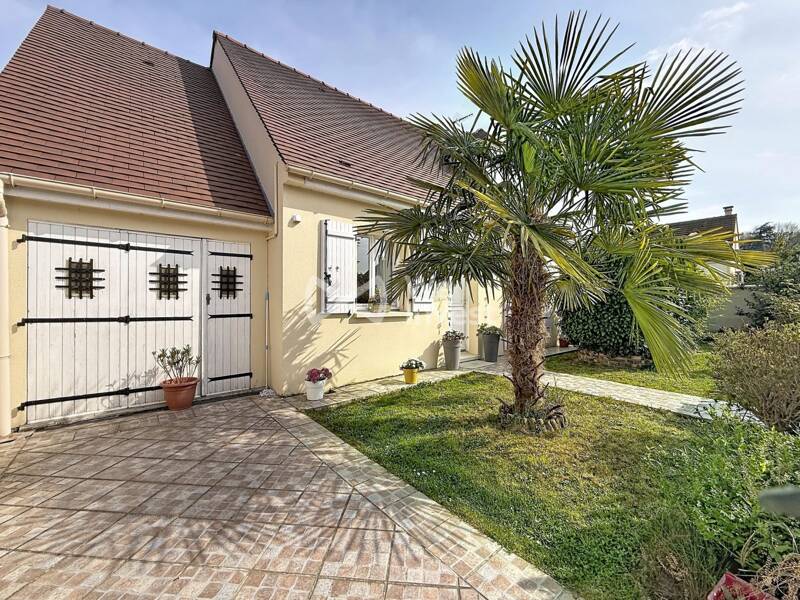 Maison à vendre, 110m², SAINT GERMAIN SUR MORIN