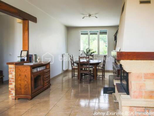 Maison à vendre 328 000 € 5 pièces 4 chambres 92 m² La Groue Osny 95520