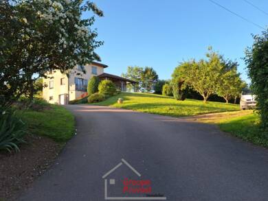 Villa à vendre 299 000 € 5 pièces 4 chambres 138 m² 2 000 m² de terrain Cluny 71250