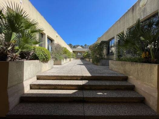 Espace bureau à vendre 149 992 € 56 m² de bureaux Aubarede-Campelieres Mougins 06250