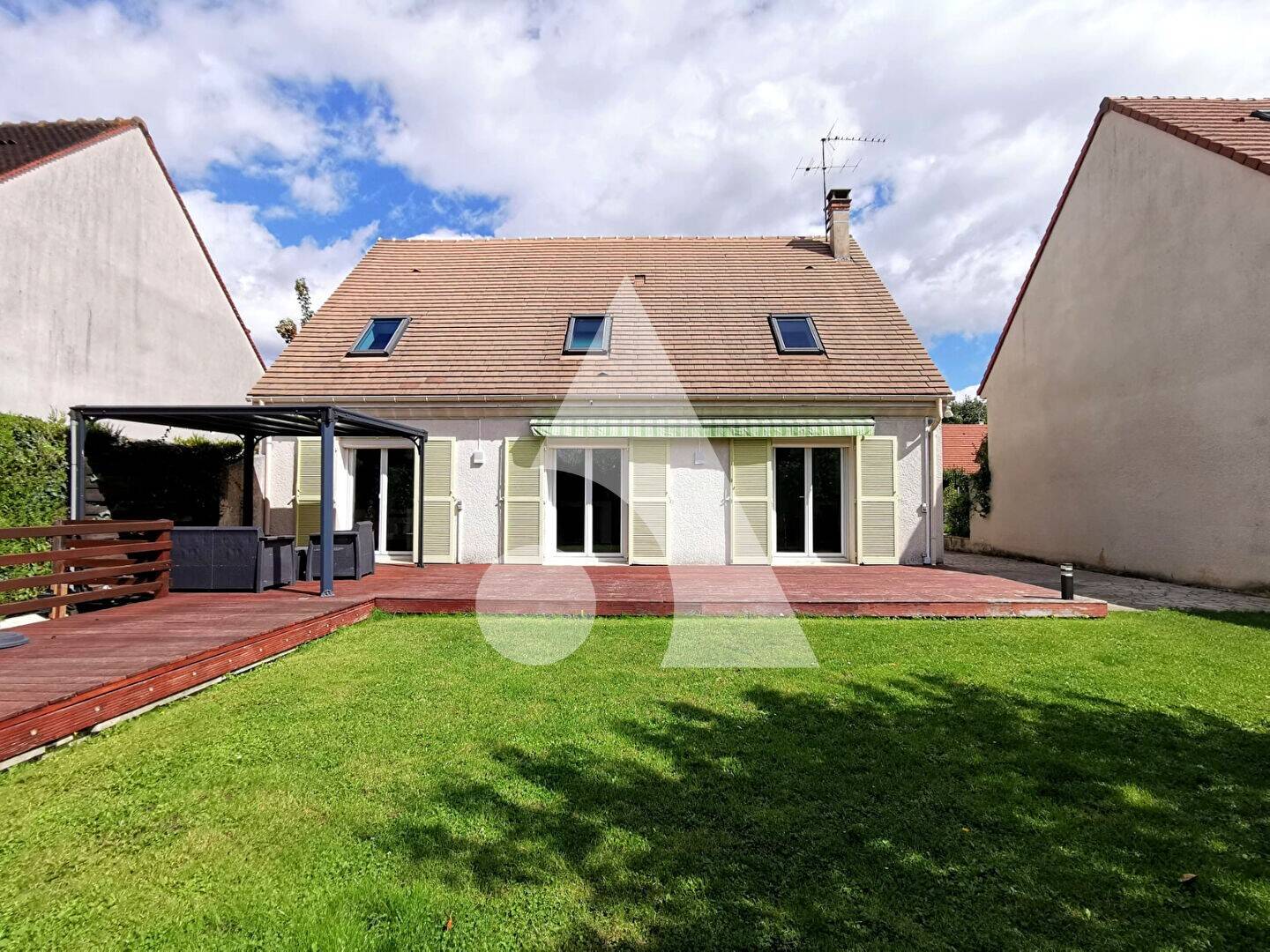 Maison à vendre, 150m², LA FRETTE SUR SEINE