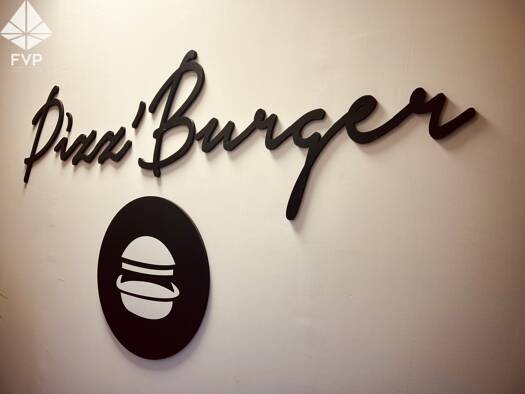 Pizzeria à vendre 140 400 € 180 m² d'espace de restauration Arelaune-en-Seine 76940