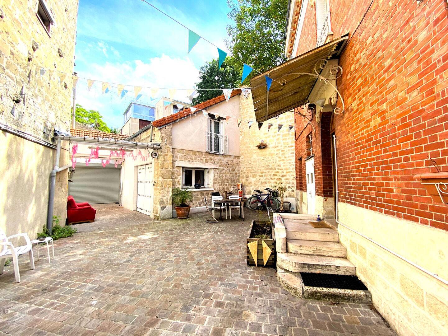 Maison à vendre, 207m², NANTERRE