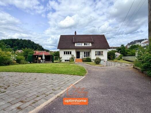 Maison à vendre 234 000 € 7 pièces 5 chambres 210 m² 1 873 m² de terrain Bruyères 88600