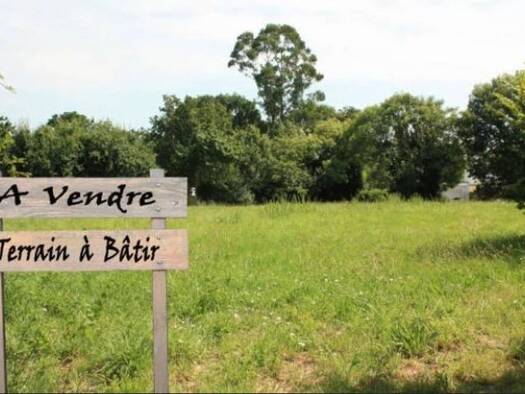 Terrain à vendre 255 000 € 980 m² de terrain Assas 34820