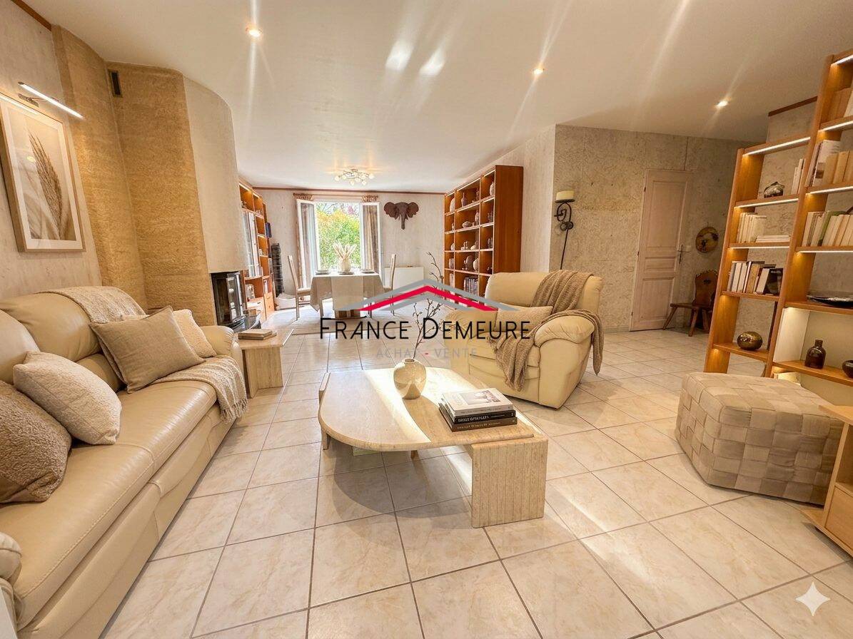 Maison à vendre, 140m², MONTIGNY LES CORMEILLES