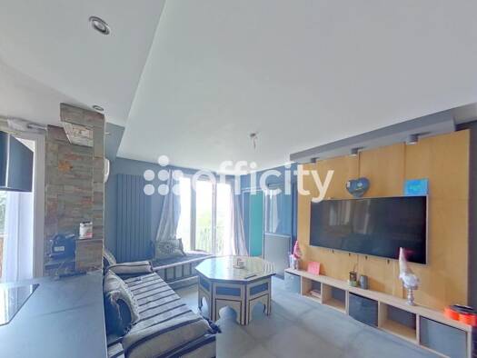 Appartement à vendre 162 000 € 4 pièces 3 chambres 69 m² Étage 3/4 Centre Ville Saint-Fons 69190